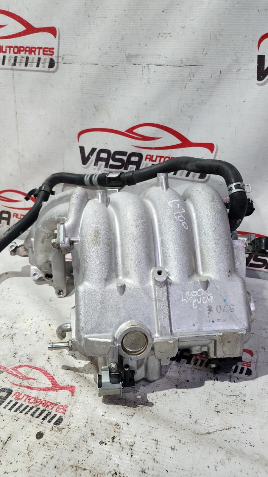 múltiple de admisión aluminio mitsubishi l200 2.4 gasolina 2016–2019 múltiple de admisión aluminio mitsubishi l200 2.4 gasolina 2016–2019