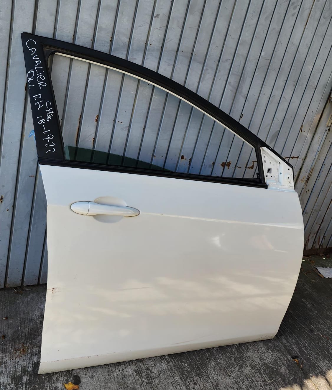 puerta delantera derecha completa chevrolet cavalier 2018–2021 puerta delantera derecha completa chevrolet cavalier 2018–2021
