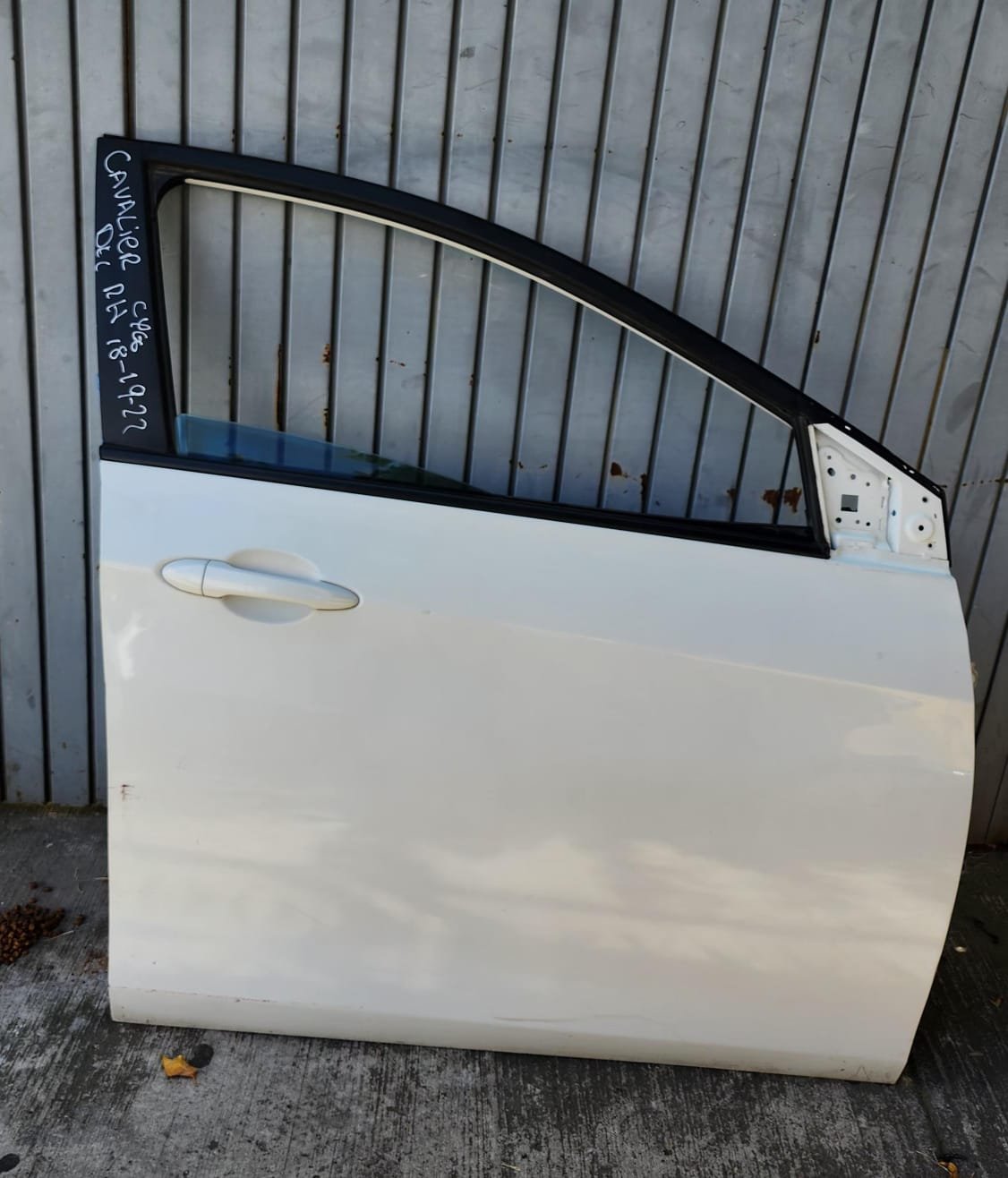 puerta delantera derecha completa chevrolet cavalier 2018–2021 puerta delantera derecha completa chevrolet cavalier 2018–2021