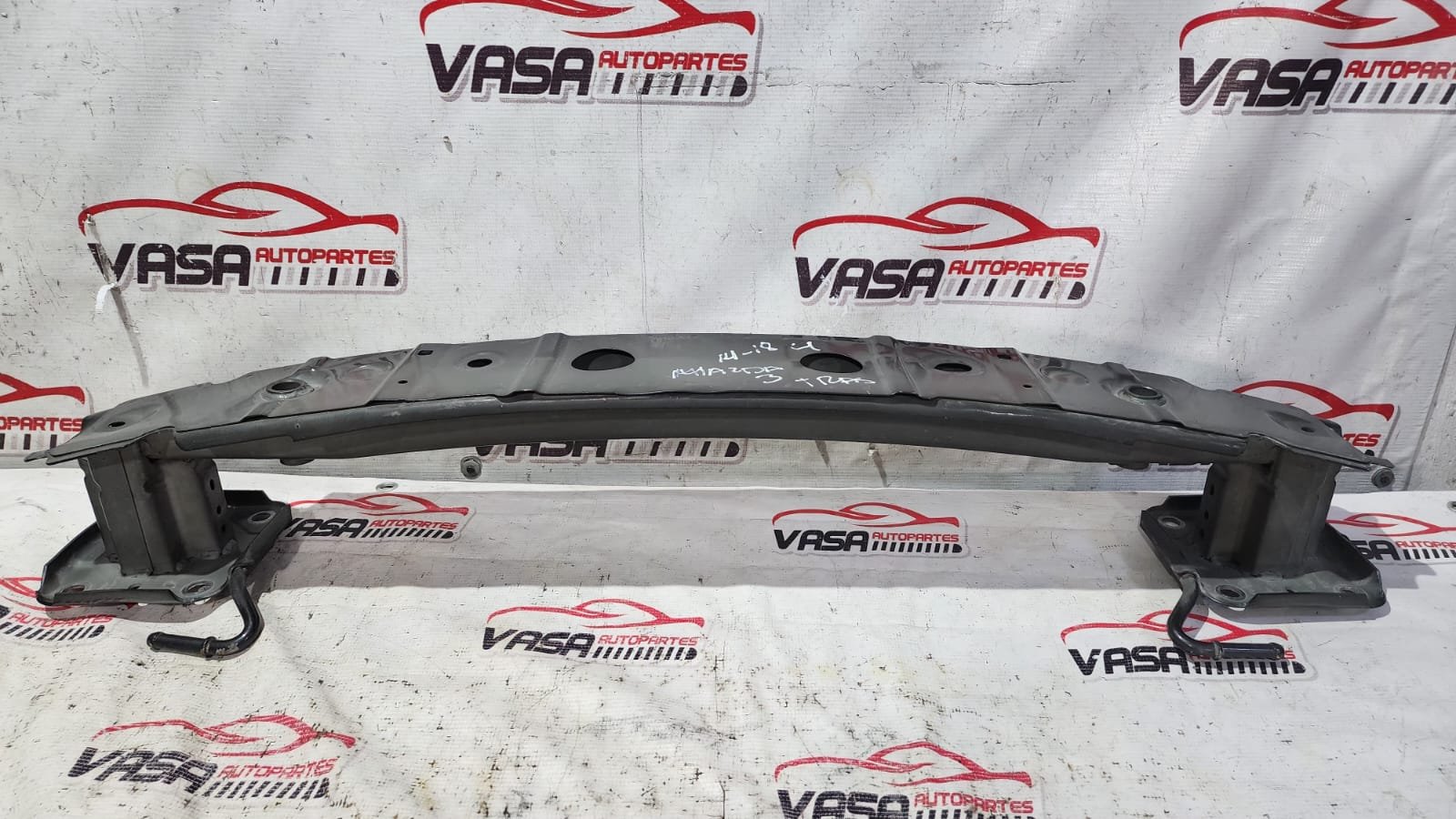 refuerzo trasero de parachoques mazda 3 sedan 2014–2018 refuerzo trasero de parachoques mazda 3 sedan 2014–2018