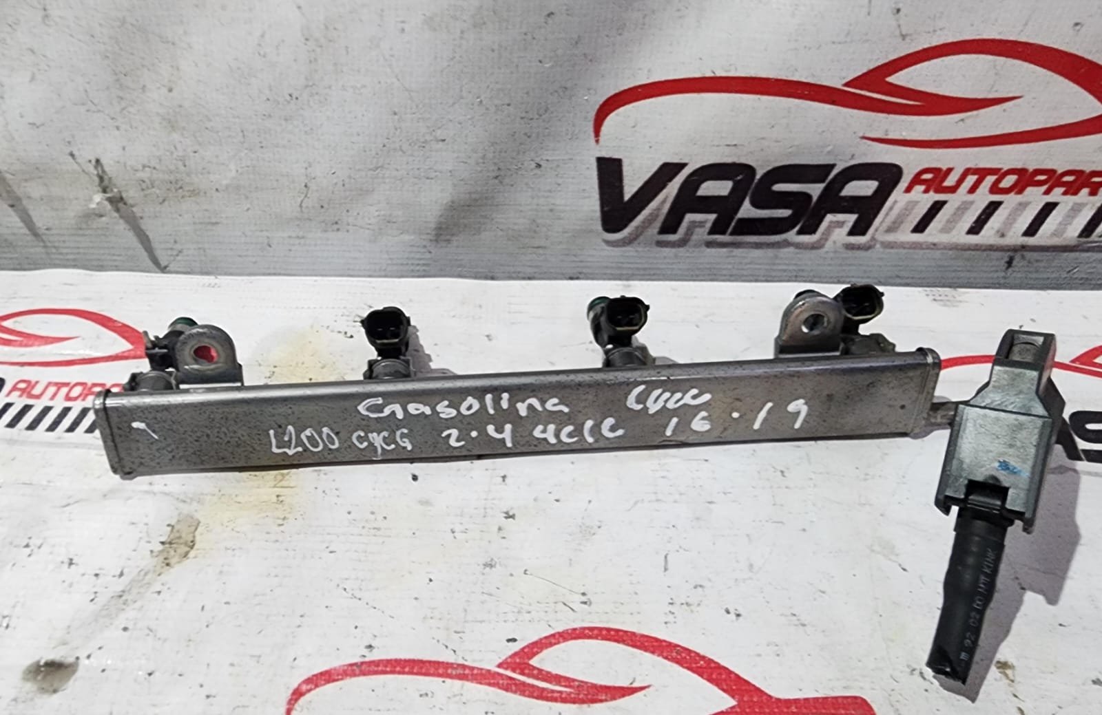 riel de inyectores gasolina mitsubishi l200 2016–2019 riel de inyectores gasolina mitsubishi l200 2016–2019