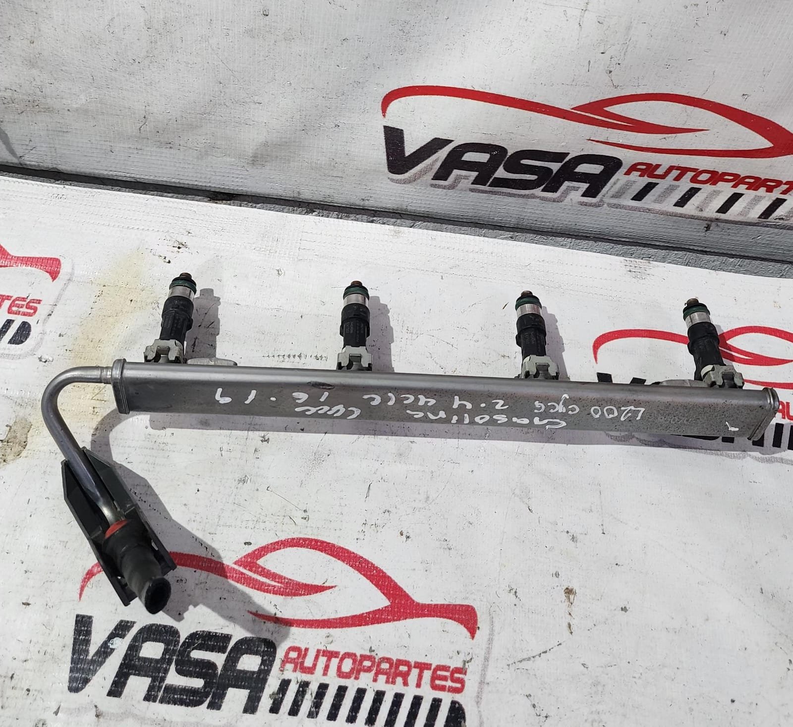 riel de inyectores gasolina mitsubishi l200 2016–2019 riel de inyectores gasolina mitsubishi l200 2016–2019