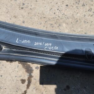 tolva de limpiaparabrisas mitsubishi l200 2016–2019 tolva de limpiaparabrisas mitsubishi l200 2016–2019