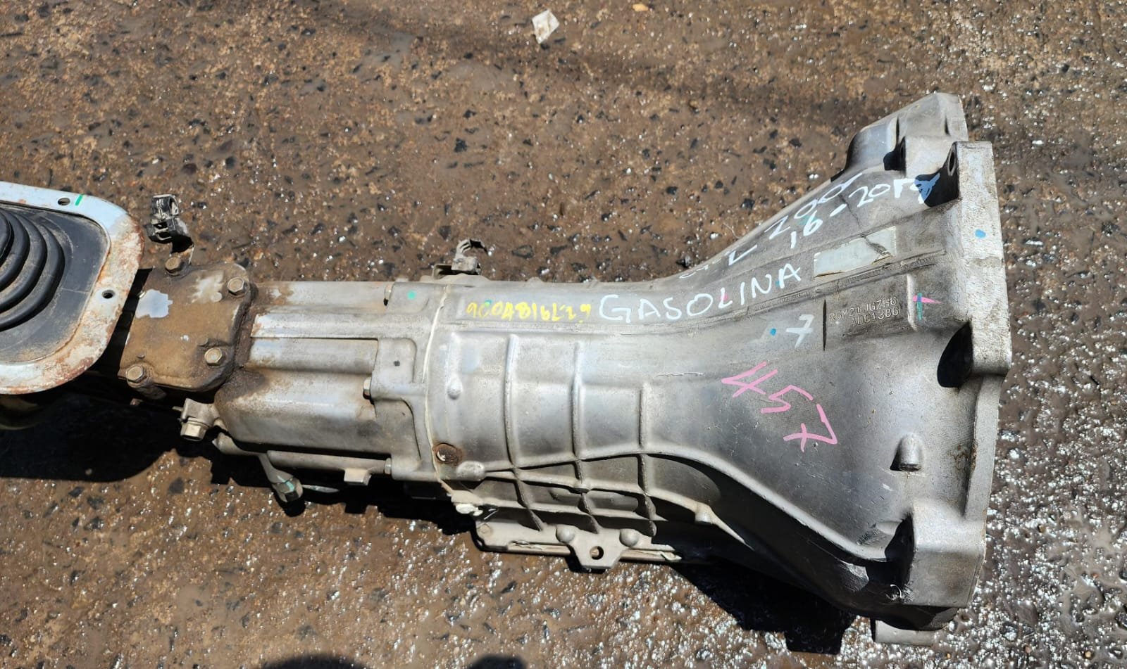 transmisión estándar gasolina 5 velocidades + r mitsubishi l200 2016–2019 transmisión estándar gasolina 5 velocidades + r mitsubishi l200 2016–2019