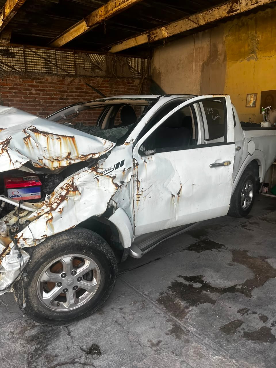 mitsubishi l 200 2019 gasolina para piezas mitsubishi l 200 2019 gasolina para piezas