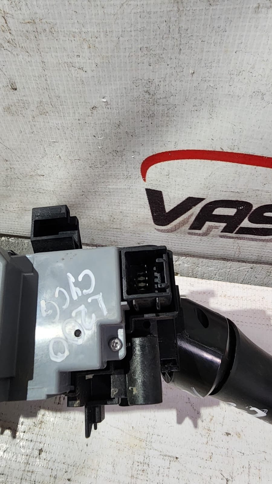 palancas de limpiaparabrisas y luces mitsubishi l200 2016–2019 palancas de limpiaparabrisas y luces mitsubishi l200 2016–2019