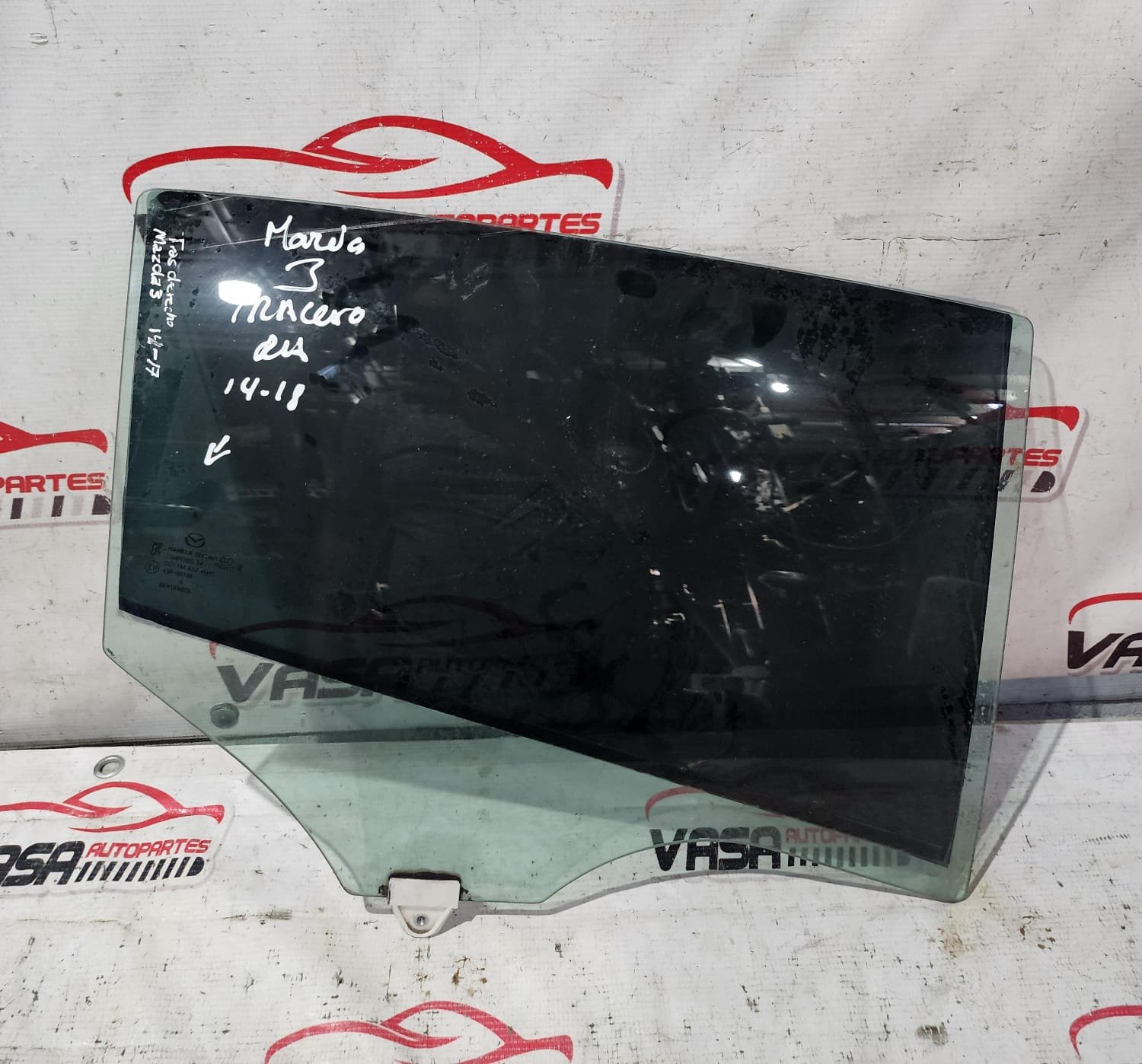 cristal trasero derecho mazda 3 2014–2018 cristal trasero derecho mazda 3 2014–2018