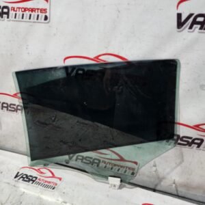 cristal trasero derecho mazda 3 2014–2018 cristal trasero derecho mazda 3 2014–2018