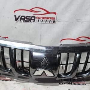 parrilla frontal mitsubishi l200 2016–2019 con detalle
