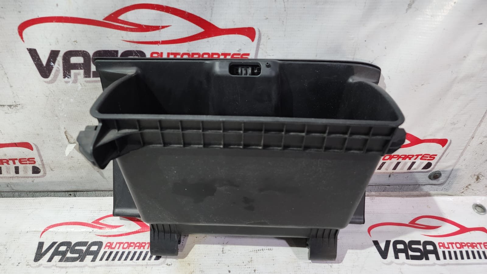tapa de guantera suzuki swift 2018–2022 tapa de guantera suzuki swift 2018–2022