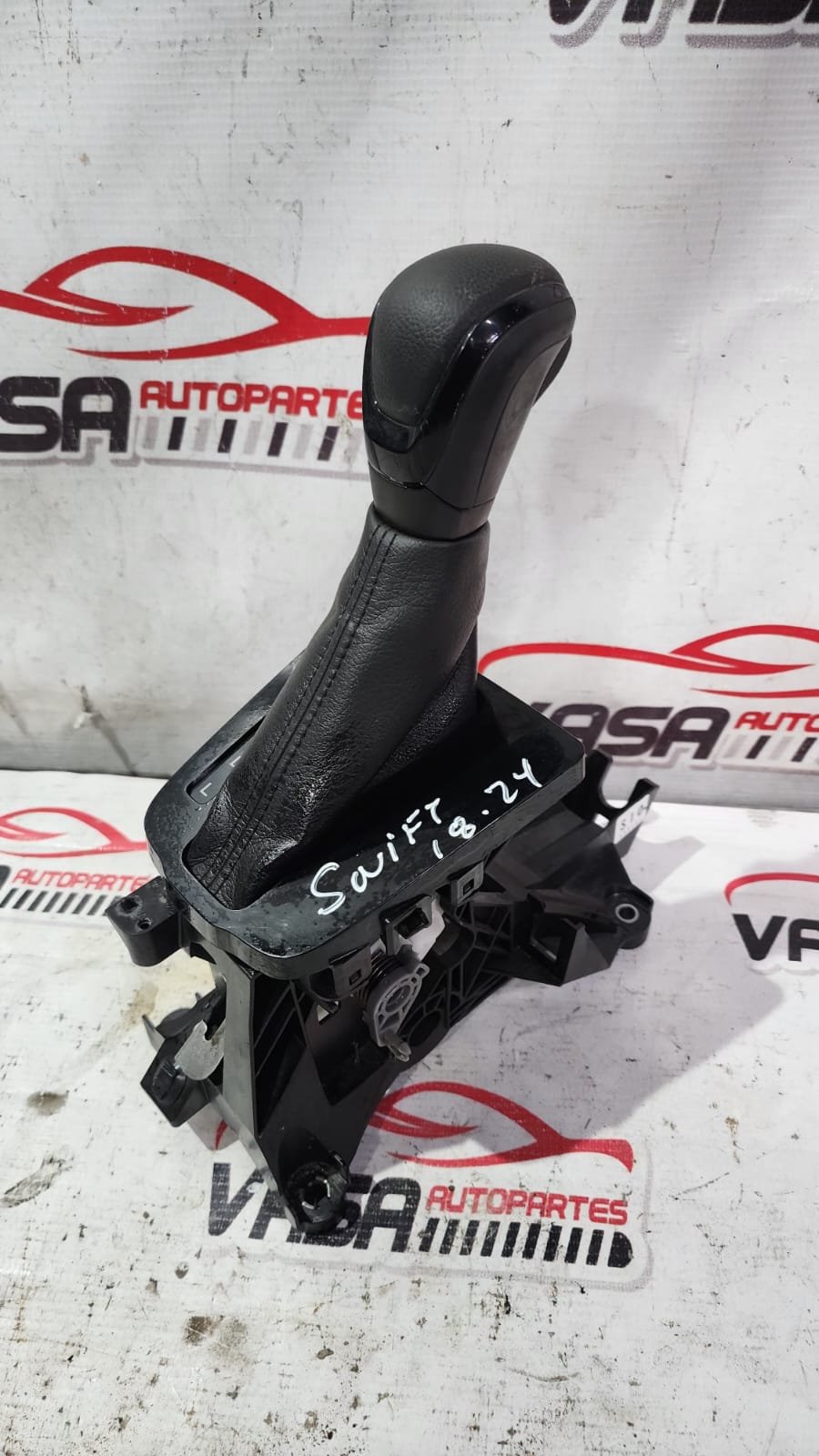 palanca de velocidades automática suzuki swift 1.2 2018–2022 palanca de velocidades automática suzuki swift 1.2 2018–2022