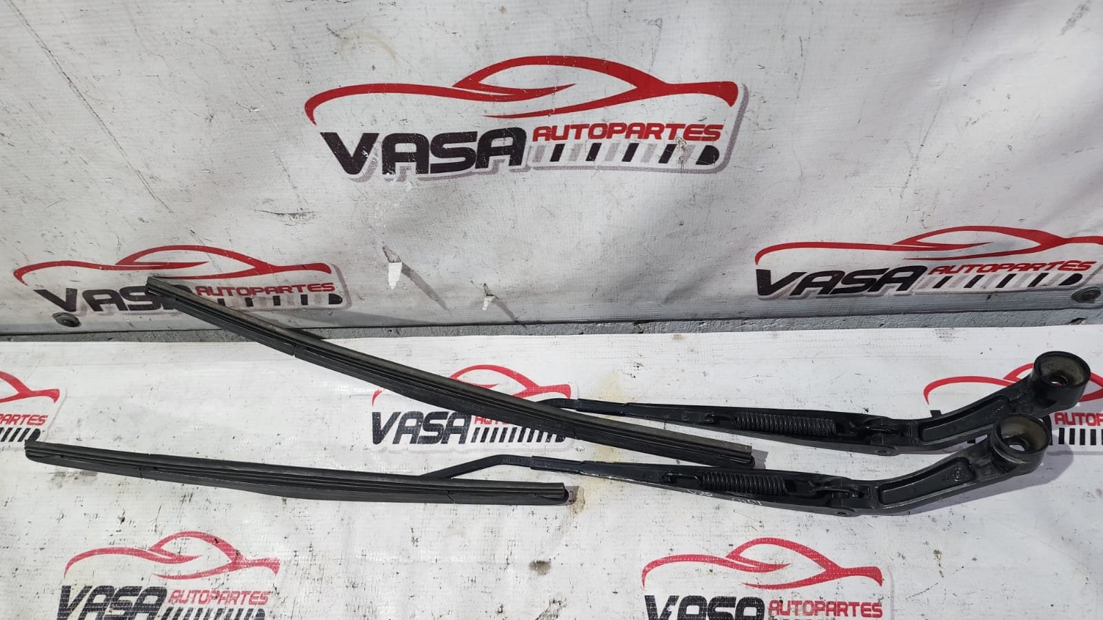 brazos de limpiaparabrisas mitsubishi l200 2016–2019 brazos de limpiaparabrisas mitsubishi l200 2016–2019