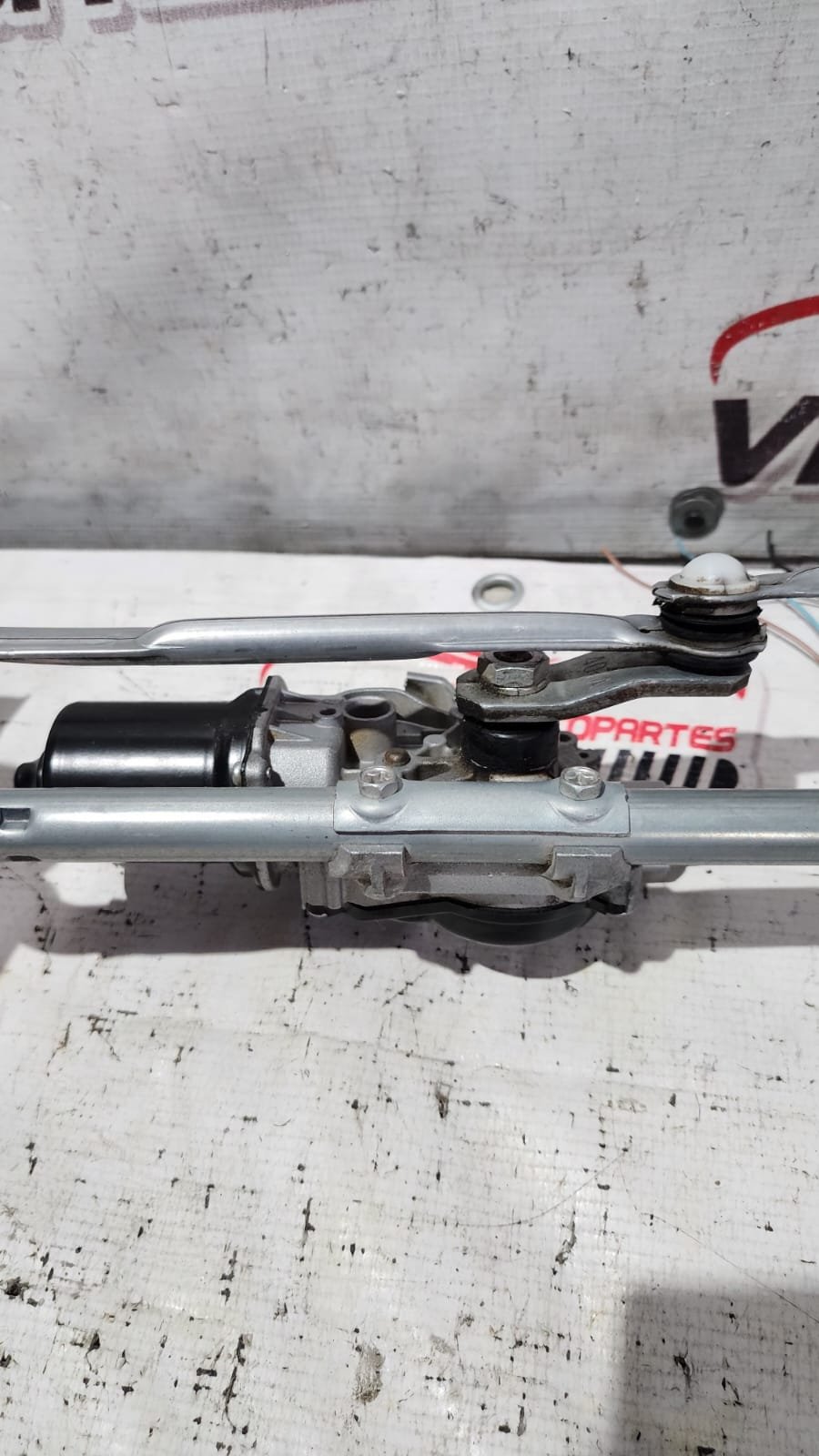 motor de limpiaparabrisas completo mazda 3 2014–2018 motor de limpiaparabrisas completo mazda 3 2014–2018