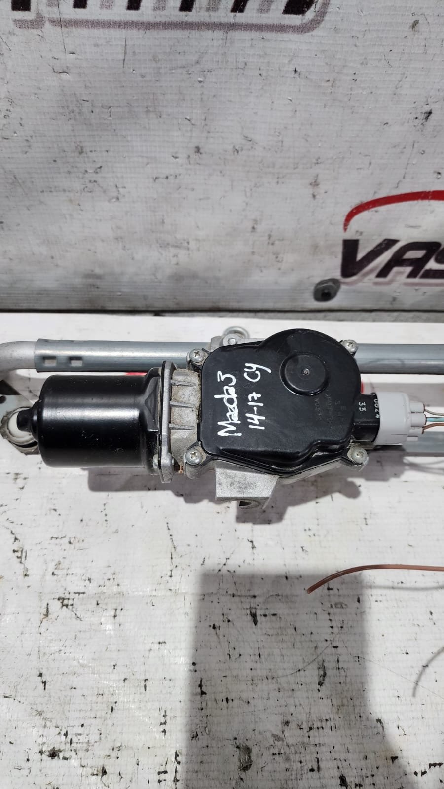 motor de limpiaparabrisas completo mazda 3 2014–2018 motor de limpiaparabrisas completo mazda 3 2014–2018