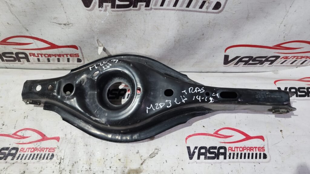 tirante / brazo trasero izquierdo mazda 3 2014–2018